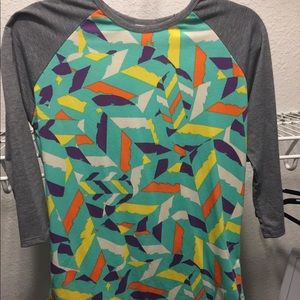 LulaRoe medium Randy top